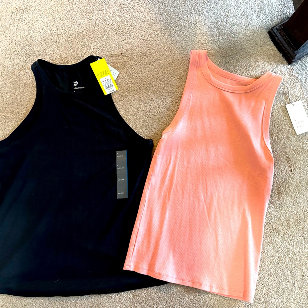 2 nwt women’s tank tops, size l